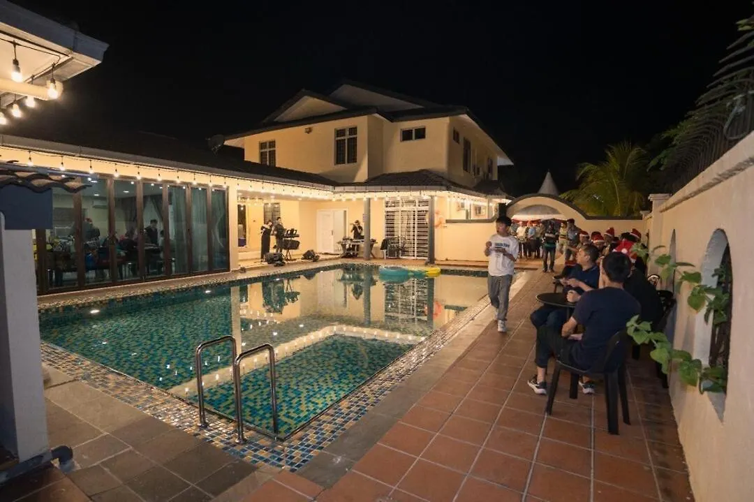 Swimming Poo Ktv Party House 27-300 Pax Villa Johor Bahru