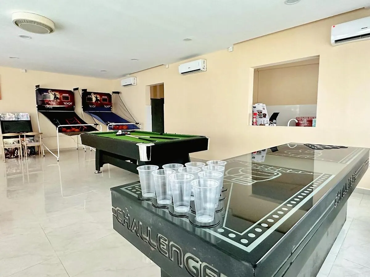 Swimming Poo Ktv Party House 27-300 Pax Villa Johor Bahru